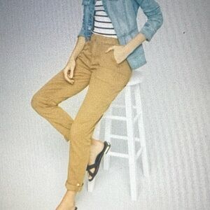 NWT WHBM Women's Mid-Rise Pret-A-Pedi Straight Cropped Pants 12